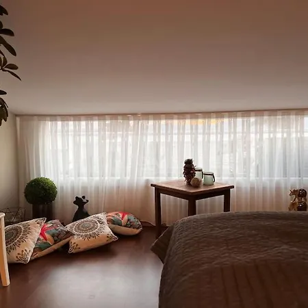 Lueks, Size Oezel Deniz Ve Havuz