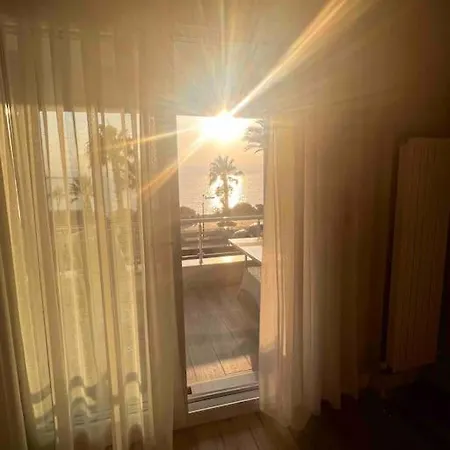 Hotel Lueks, Size Oezel Deniz Ve Havuz