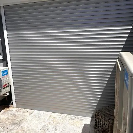 Lueks, Size Oezel Deniz Ve Havuz 호텔 Çeşme