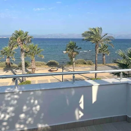Lueks, Size Oezel Deniz Ve Havuz Hotel Çeşme