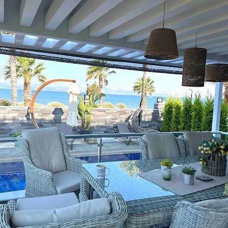 Lueks, Size Oezel Deniz Ve Havuz Hotel Çeşme